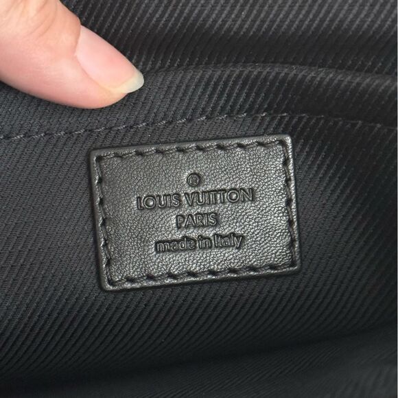 Rare Luxury LOUIS VUITTON Sunshine Express Clutch Wool Sequins Leather Pouch - Picture 6 of 11